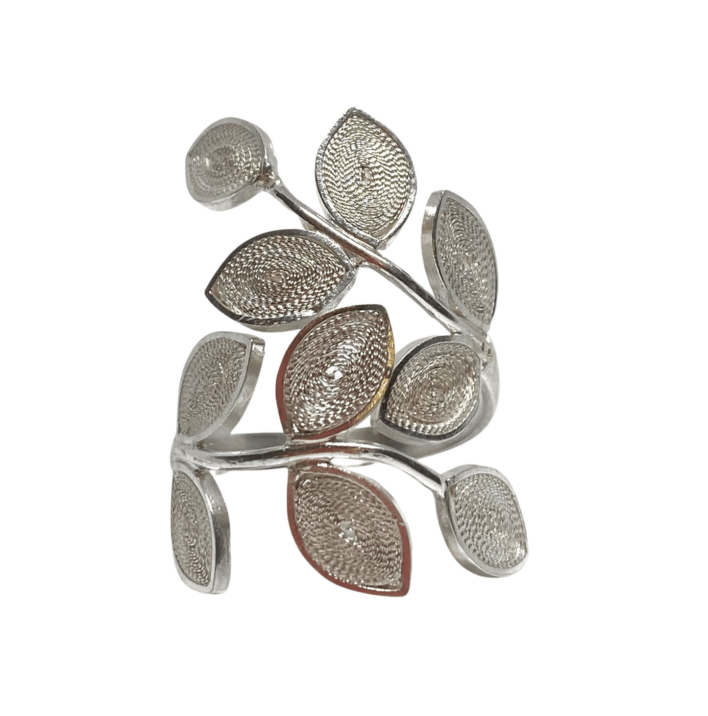 Anillo Hojas Salvajes