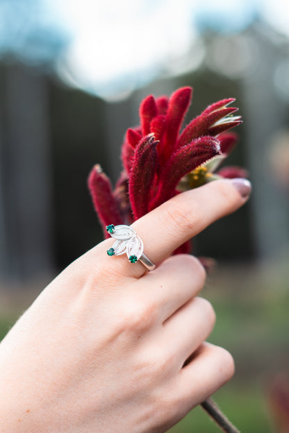 Anillo Flor de Bonohomía